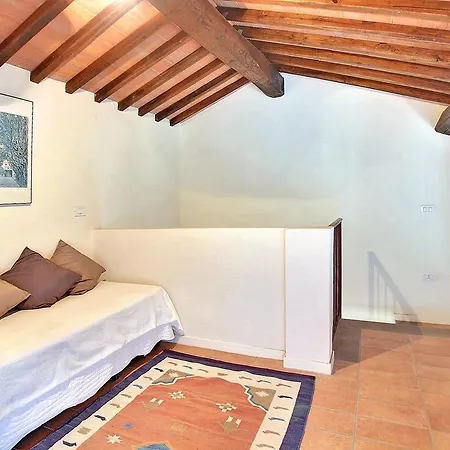 Casa vacanze Borgo Fungaia Camporbiano